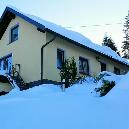 Dom wakacyjny With 1 Bedroom *